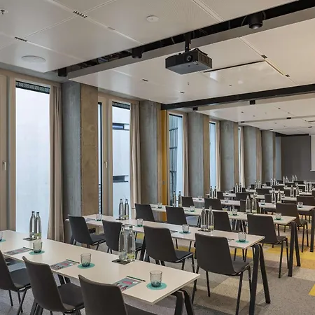 Nhow Frankfurt Hotel