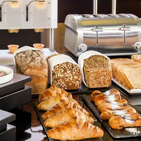 Nhow Frankfurt Otel 4*