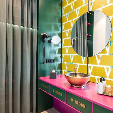 Nhow Frankfurt Hotel 4*
