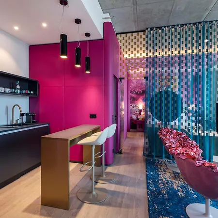 Otel Nhow Frankfurt 4*